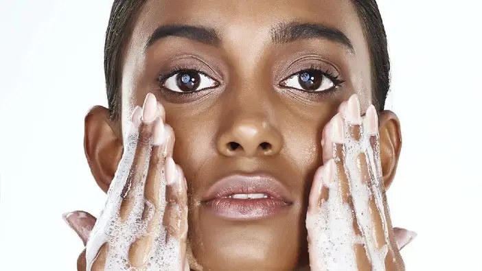 exfoliators-for-dark-skin