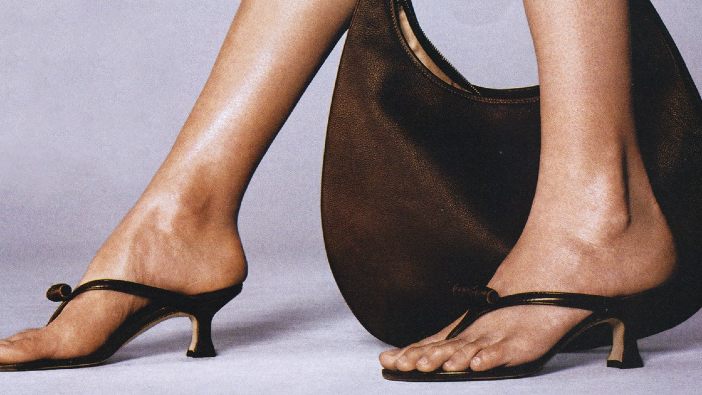 how to walk in heels 