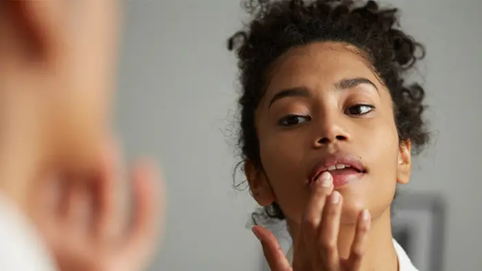 how to exfoliate lips