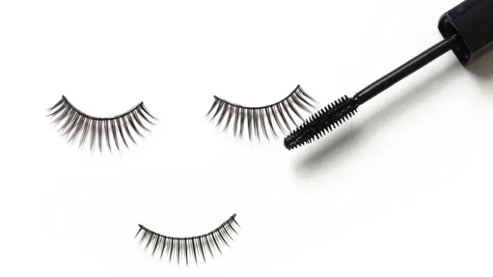 how to clean eyelash extensions- africana fashion