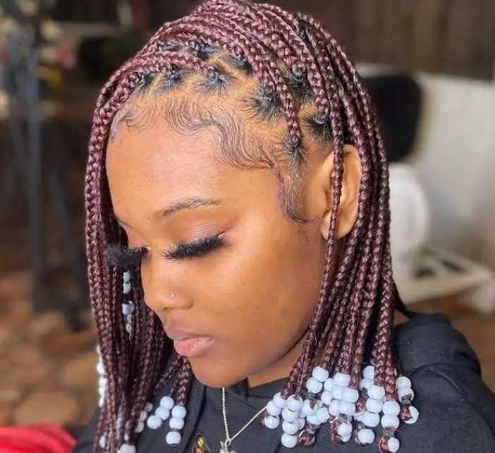 small knotless braids with beads-africana fashion