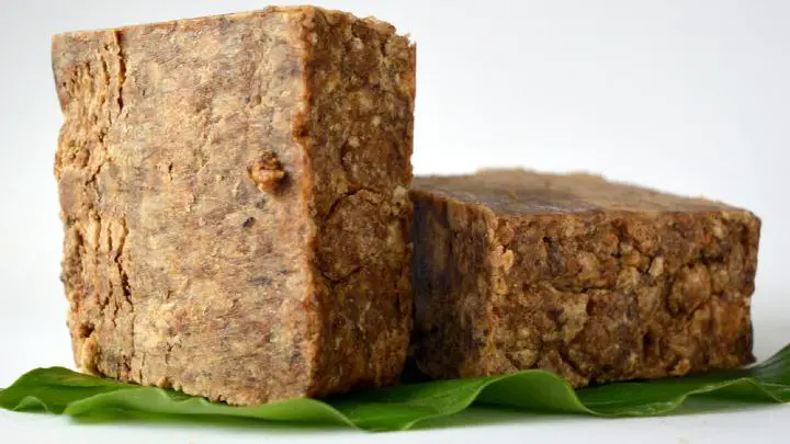 what is in african black soap
