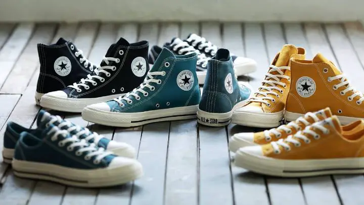 Do converse run on sale small or big