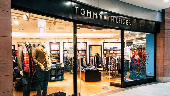 Tommy Hilfiger, Andheri - Unisex Wear - Infiniti Mall - Shopping