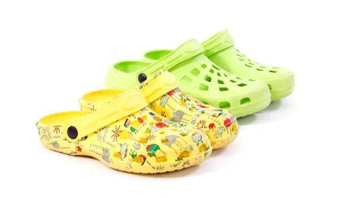 crocs-slip-resistant